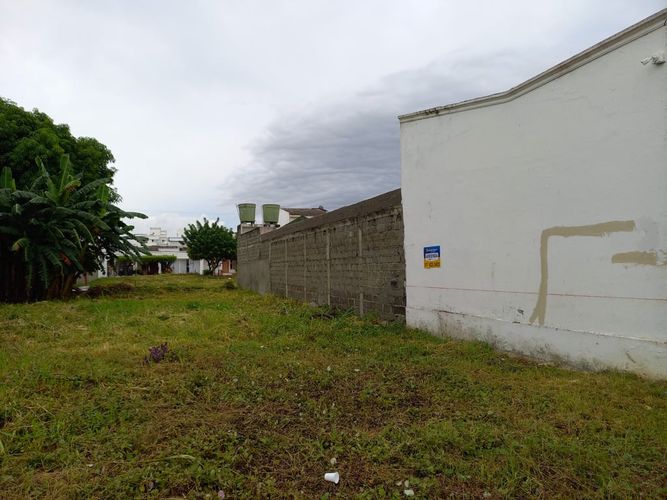 Lote en arriendo en La Castellana, Montería, 1072 m² · foto 2 de 11