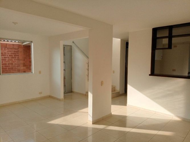 Casa de 3 alcobas en venta en Alfaguara, Jamundí, 115 m² · foto 4 de 24
