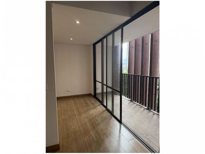 Apartaestudio en venta en Ciudad Del Río, Medellín, 75 m² · foto 5 de 13