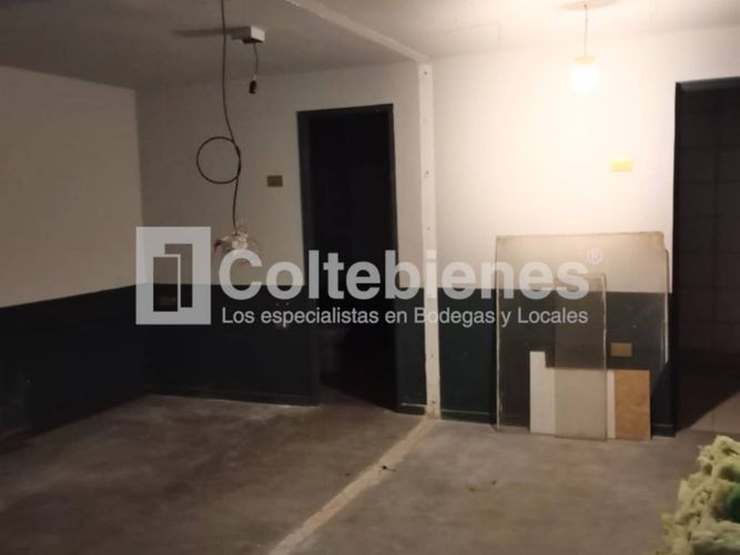 Casa de 19 alcobas en venta en Patio Bonito, Medellín, 560 m² · foto 7 de 24