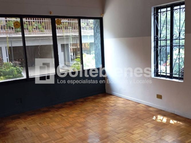 Casa de 19 alcobas en venta en Patio Bonito, Medellín, 560 m² · foto 15 de 24