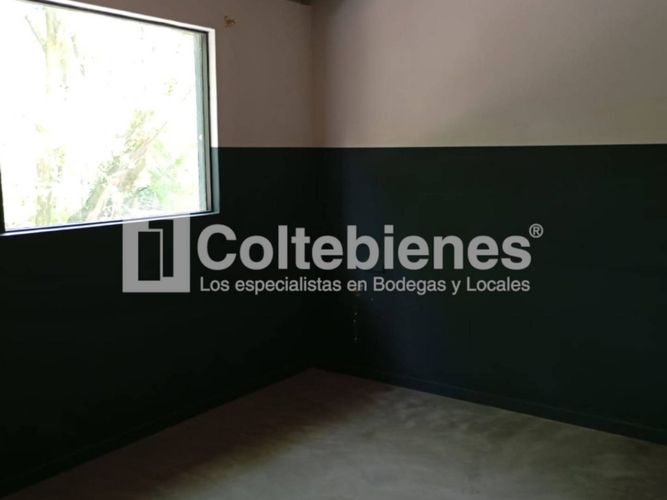 Casa de 19 alcobas en venta en Patio Bonito, Medellín, 560 m² · foto 17 de 24