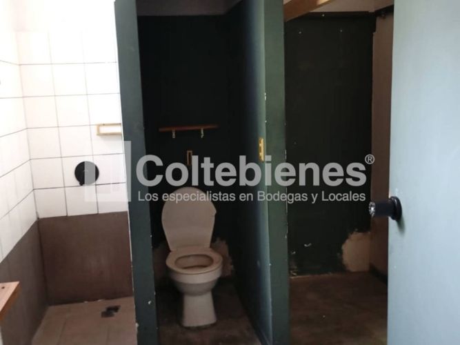 Casa de 19 alcobas en venta en Patio Bonito, Medellín, 560 m² · foto 19 de 24