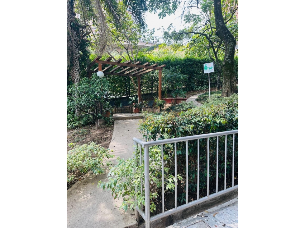 Apartamento en venta en Calasanz, Medellín · foto 18 de 19