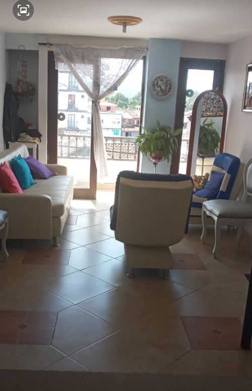Apartamento de 3 alcobas en venta en Rionegro, 85 m² · foto 3 de 6