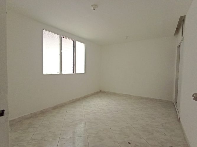 Oficina en arriendo en Laureles, Medellín, 230 m² · foto 12 de 16