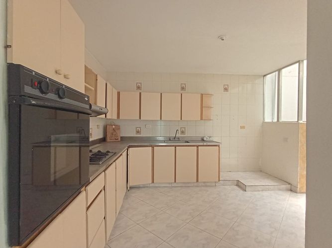 Oficina en arriendo en Laureles, Medellín, 230 m² · foto 16 de 16