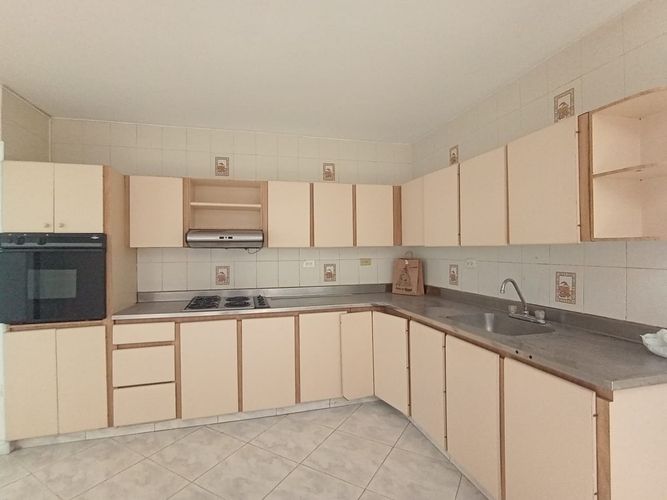 Oficina en arriendo en Laureles, Medellín, 230 m² · foto 13 de 16