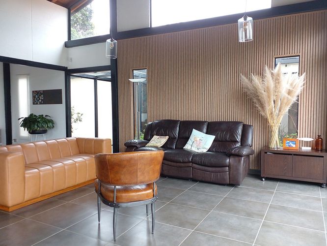Casa de 3 alcobas en venta en Loma Del Chocho, Envigado, 200 m² · foto 2 de 20