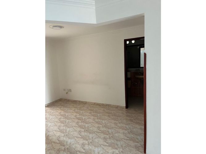 Apartamento de 3 alcobas en venta en Nuevo Sotomayor, Bucaramanga, 96 m² · foto 6 de 15