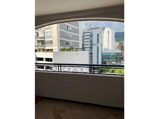 Apartamento de 3 alcobas en venta en Nuevo Sotomayor, Bucaramanga, 96 m² · foto 8 de 15