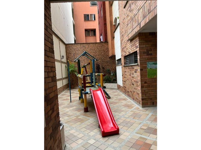 Apartamento de 3 alcobas en venta en Nuevo Sotomayor, Bucaramanga, 96 m² · foto 13 de 15