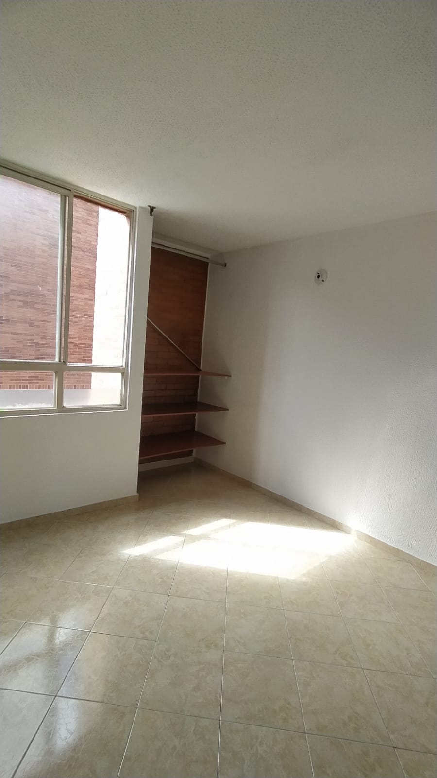 Casa en venta en Ub. serrezuelita, Funza 2