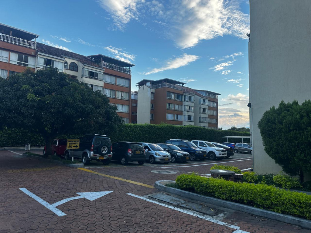 Apartamento en venta en Ciudadela Real De Minas, Bucaramanga · foto 2 de 9