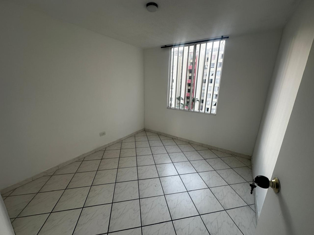Apartamento en venta en Ciudadela Real De Minas, Bucaramanga · foto 7 de 9