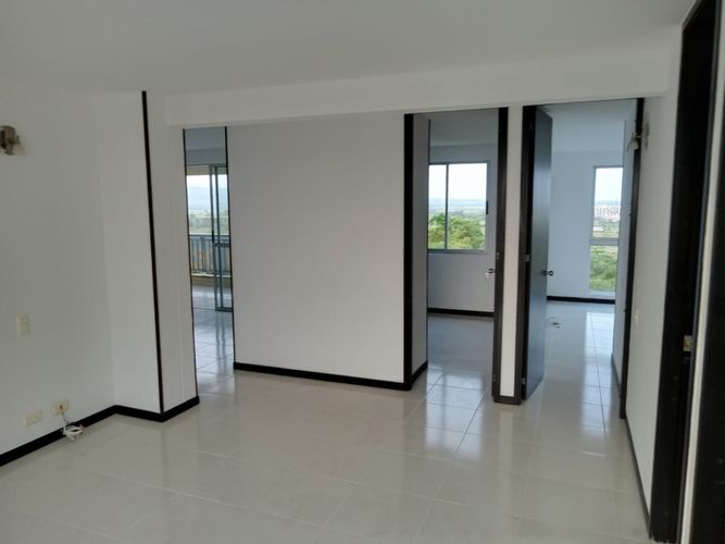 Apartamento de 2 alcobas en venta en Alfaguara, Jamundí, 111 m² · foto 11 de 24