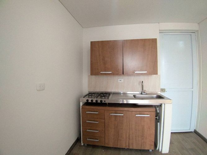 Apartamento de 2 alcobas en venta en El Vergel, Bogotá, 33 m² · foto 6 de 24
