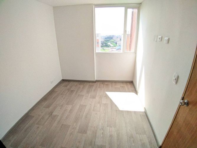 Apartamento de 2 alcobas en venta en El Vergel, Bogotá, 33 m² · foto 9 de 24