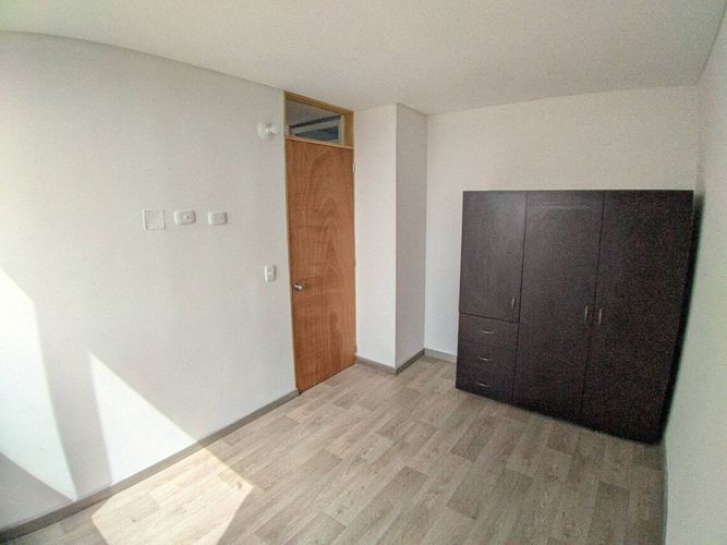 Apartamento de 2 alcobas en venta en El Vergel, Bogotá, 33 m² · foto 10 de 24