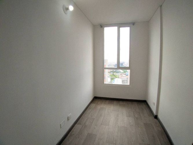 Apartamento de 2 alcobas en venta en El Vergel, Bogotá, 33 m² · foto 12 de 24