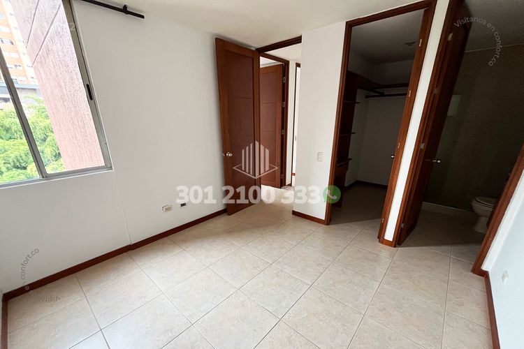 Apartamento de 3 alcobas en arriendo en Cumbres, Envigado, 87 m² · foto 21 de 24