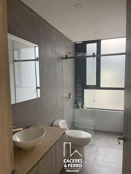 Apartamento de 2 alcobas en venta en Las Nieves, Bogotá, 107 m² · foto 10 de 18