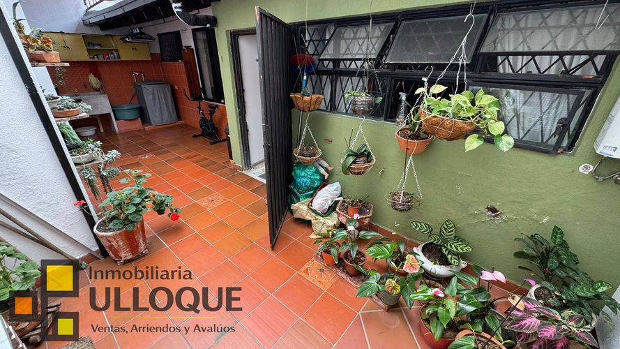 Casa de 5 alcobas en venta en Terrazas, Bucaramanga, 326 m² · foto 18 de 24