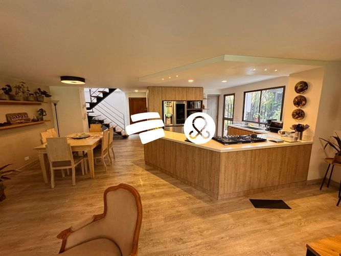 Casa de 3 alcobas en venta en El Retiro, 464 m² · foto 9 de 24