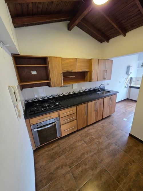 Apartamento en venta en Loma De Los Bernal, Medellín · foto 15 de 17
