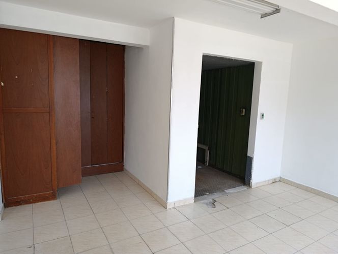 Edificio en arriendo en Champagnat, Cali, 900 m² · foto 17 de 24