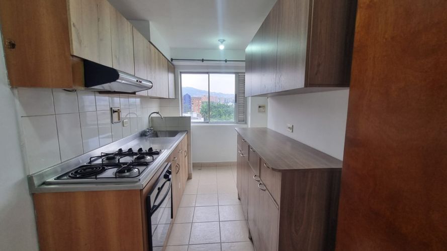 Apartamento de 3 alcobas en arriendo en Santa María De Los Ángeles, Medellín, 70 m² · foto 3 de 21
