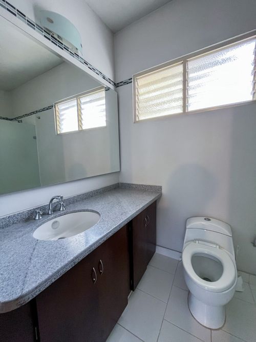 Casa de 4 alcobas en venta en Santa Rita, Cali, 393 m² · foto 17 de 24