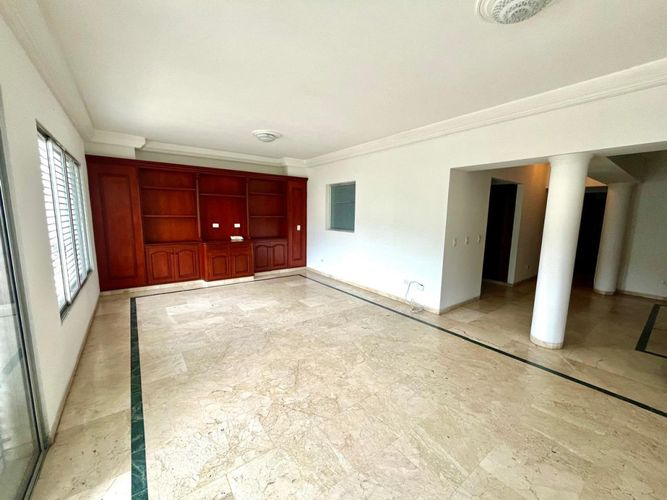 Apartamento de 3 alcobas en venta en El Ingenio, Cali, 180 m² · foto 4 de 24