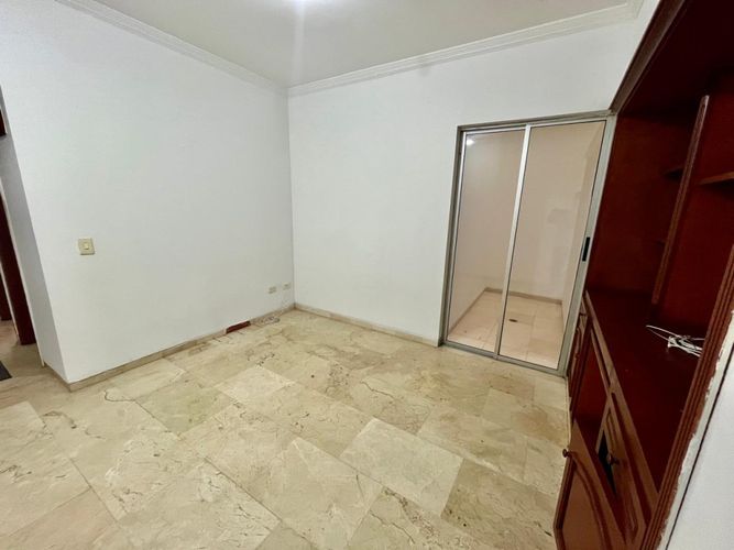 Apartamento de 3 alcobas en venta en El Ingenio, Cali, 180 m² · foto 8 de 24