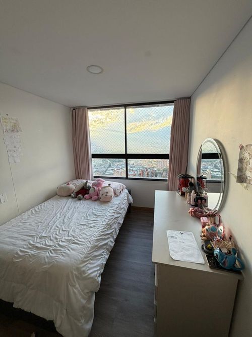 Apartamento de 3 alcobas en venta en Asomadera No.2, Medellín, 87 m² · foto 10 de 20