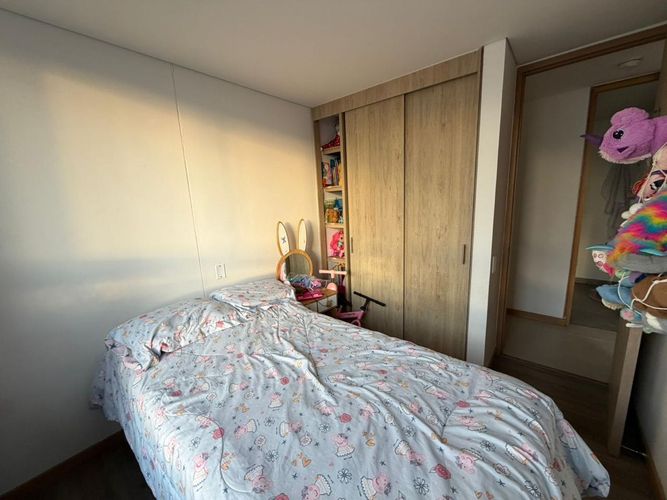 Apartamento de 3 alcobas en venta en Asomadera No.2, Medellín, 87 m² · foto 11 de 20