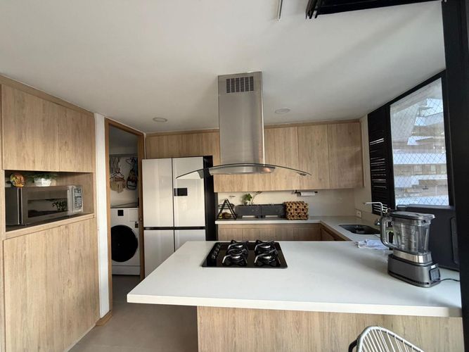 Apartamento de 3 alcobas en venta en Asomadera No.2, Medellín, 87 m² · foto 18 de 20