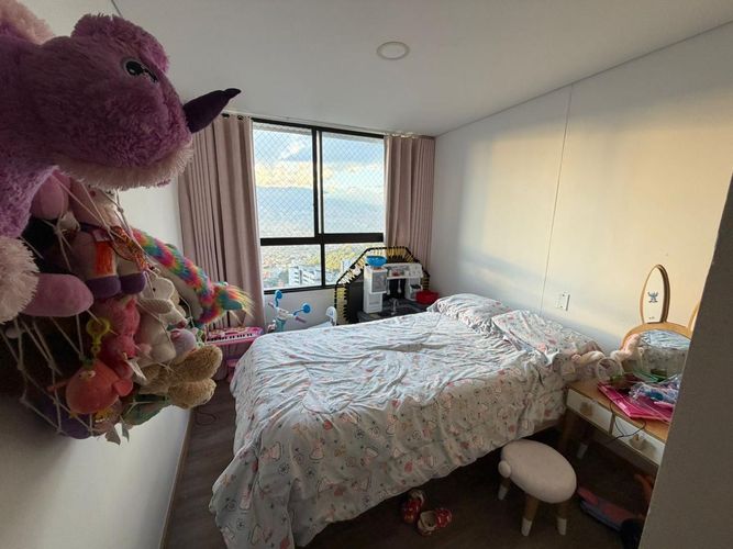 Apartamento de 3 alcobas en venta en Asomadera No.2, Medellín, 87 m² · foto 19 de 20