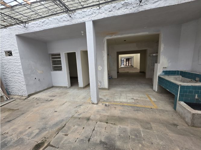 Bodega en venta en La America, Medellín, 540 m² · foto 15 de 18