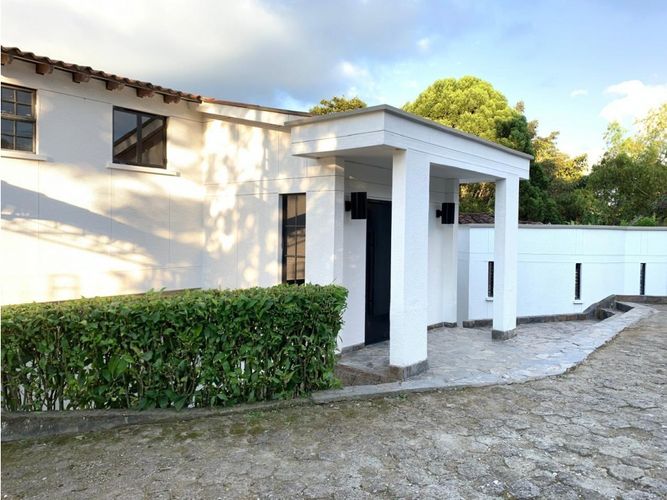 Casa de 4 alcobas en venta en Medio Ambiente, Armenia, 500 m² · foto 3 de 24