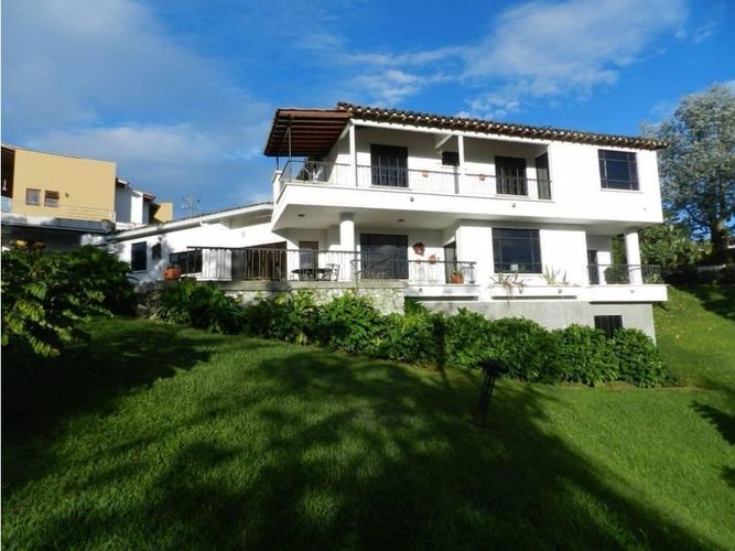 Casa de 4 alcobas en venta en Medio Ambiente, Armenia, 500 m² · foto 6 de 24
