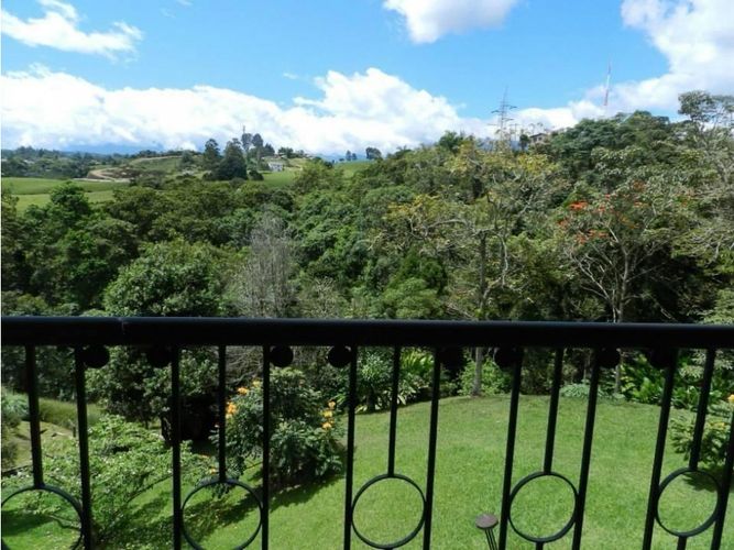 Casa de 4 alcobas en venta en Medio Ambiente, Armenia, 500 m² · foto 9 de 24