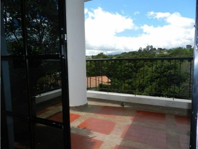 Casa de 4 alcobas en venta en Medio Ambiente, Armenia, 500 m² · foto 15 de 24