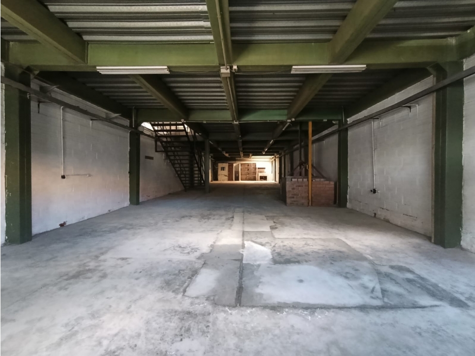 Bodega en venta en Trinidad, Medellín 4