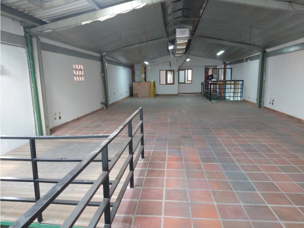 Bodega en venta en Trinidad, Medellín 5