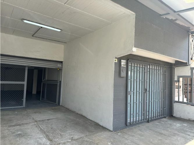 Bodega en venta en Noel, Medellín, 232 m² · foto 8 de 17
