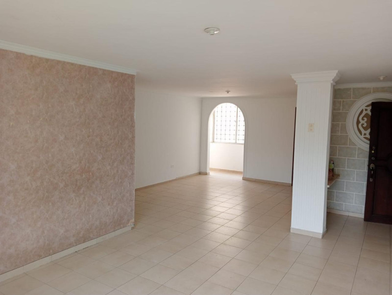 Apartamento en venta en Altos De Riomar, Barranquilla · foto 4 de 15