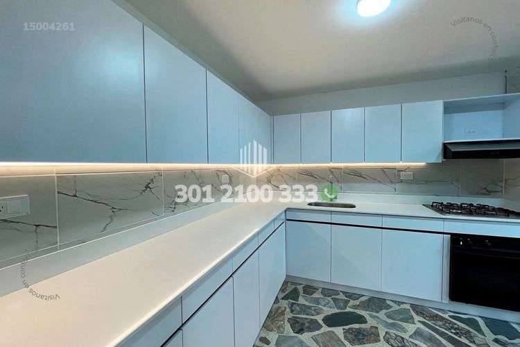 Apartamento de 3 alcobas en arriendo en Las Lomas No.2, Medellín, 143 m² · foto 12 de 24