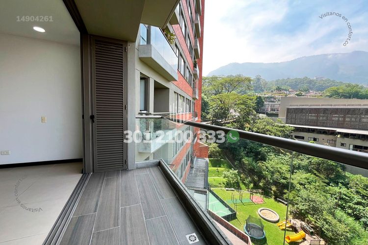 Apartamento de 2 alcobas en arriendo en Altos Del Poblado, Medellín, 85 m² · foto 5 de 24