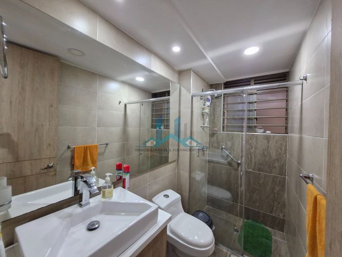 Apartamento de 3 alcobas en venta en Las Palmas, Ricaurte, 93 m² · foto 6 de 21